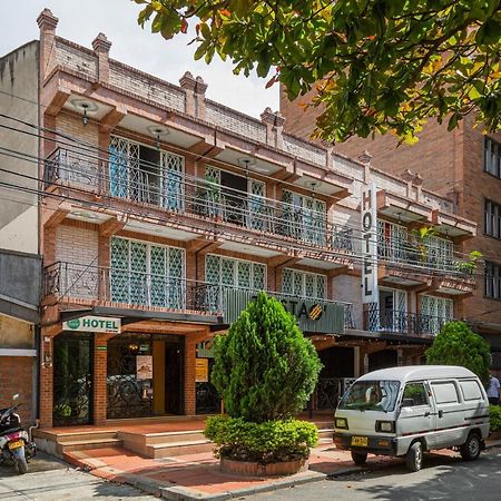 Hotel Boutique Laureles Home - Ayenda 1258 (Adults Only) Medellín Zewnętrze zdjęcie