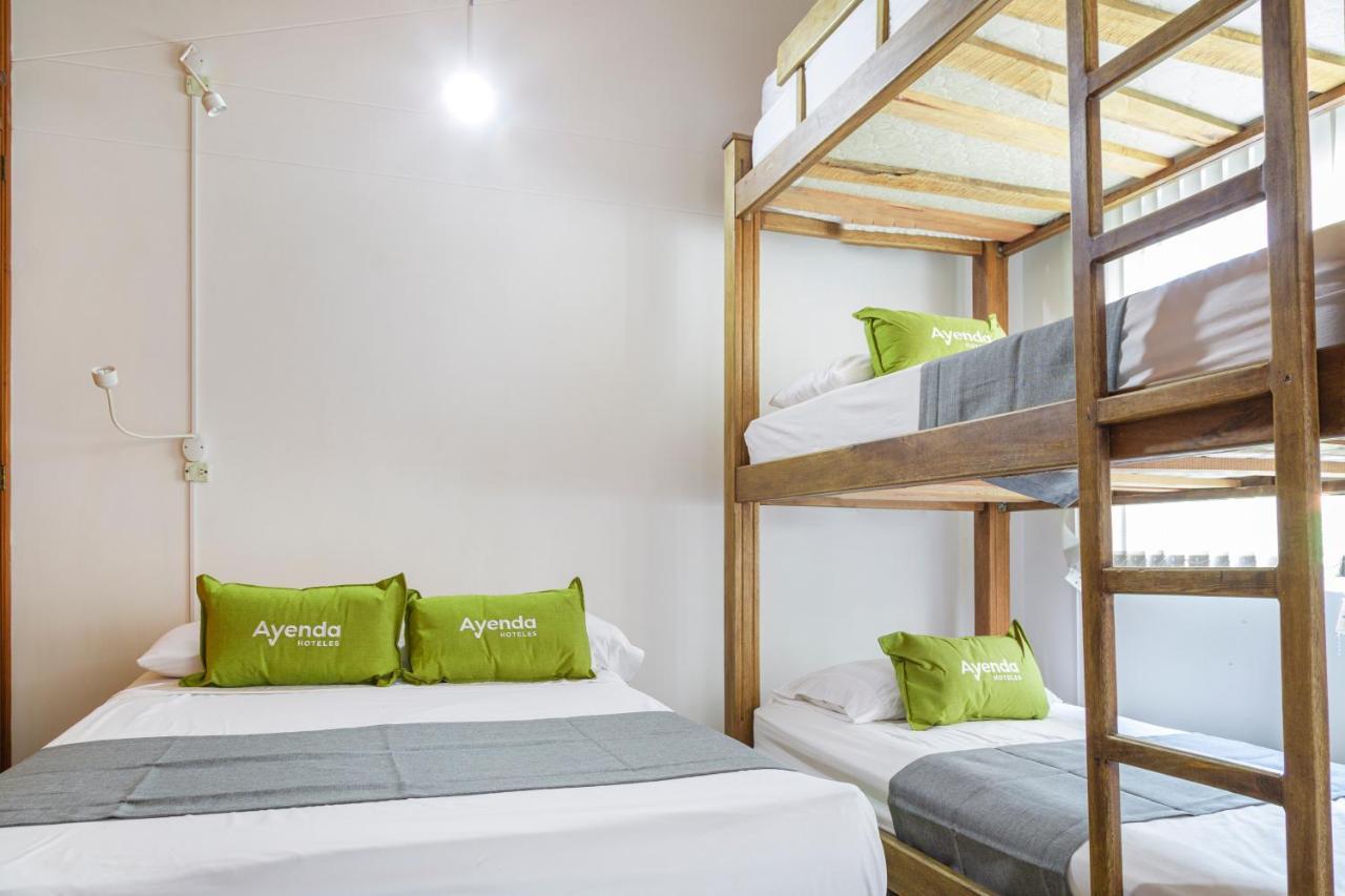 Hotel Boutique Laureles Home - Ayenda 1258 (Adults Only) Medellín Zewnętrze zdjęcie