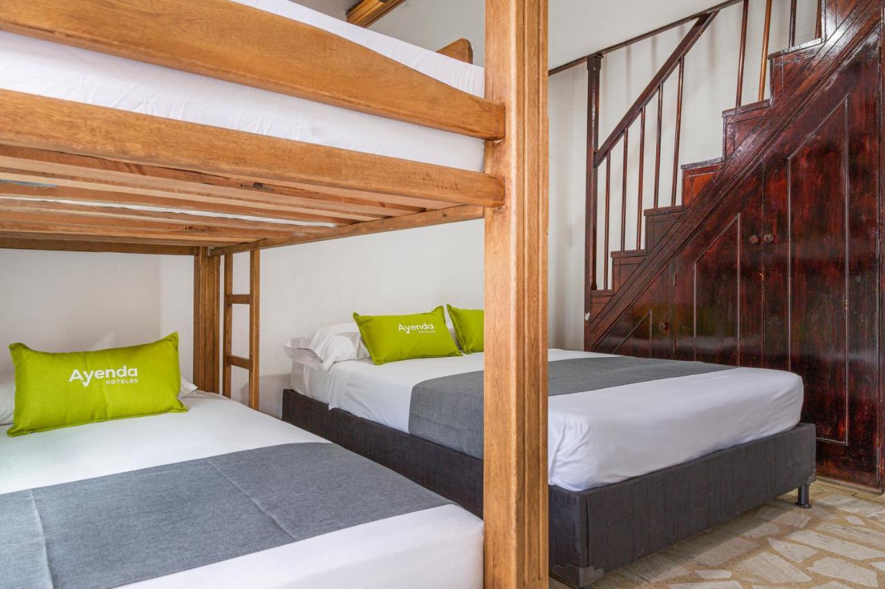 Hotel Boutique Laureles Home - Ayenda 1258 (Adults Only) Medellín Zewnętrze zdjęcie