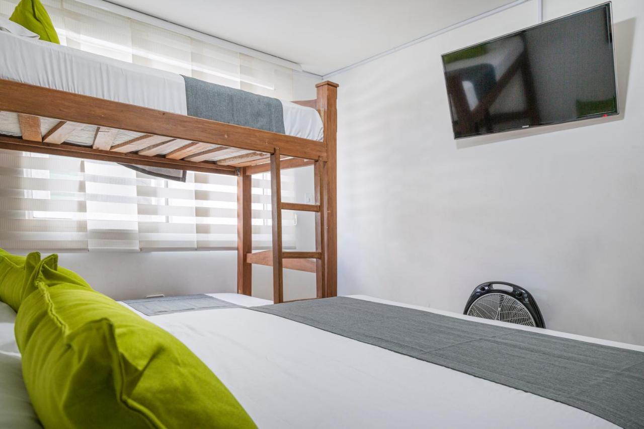 Hotel Boutique Laureles Home - Ayenda 1258 (Adults Only) Medellín Zewnętrze zdjęcie